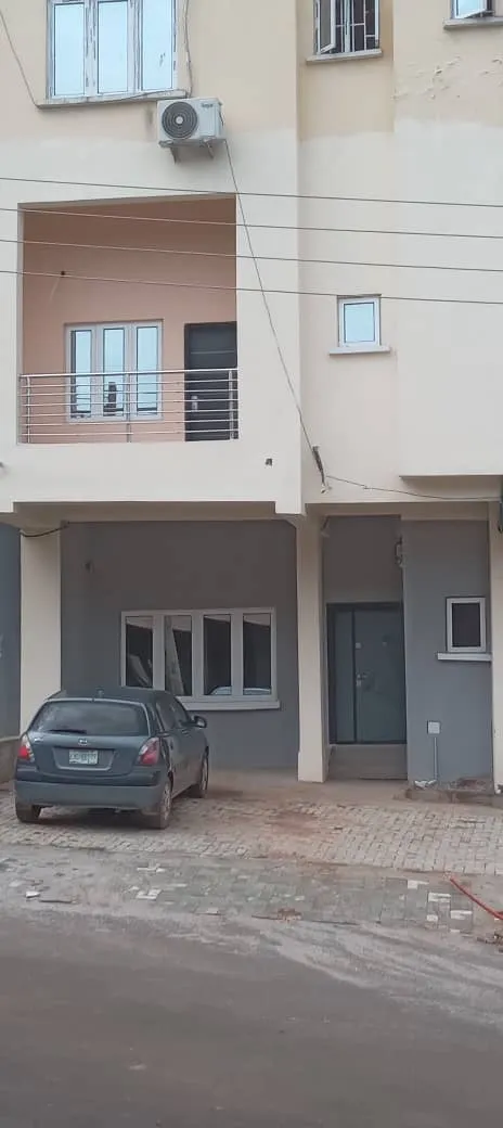 1757358857295_Pic1(2) (1)