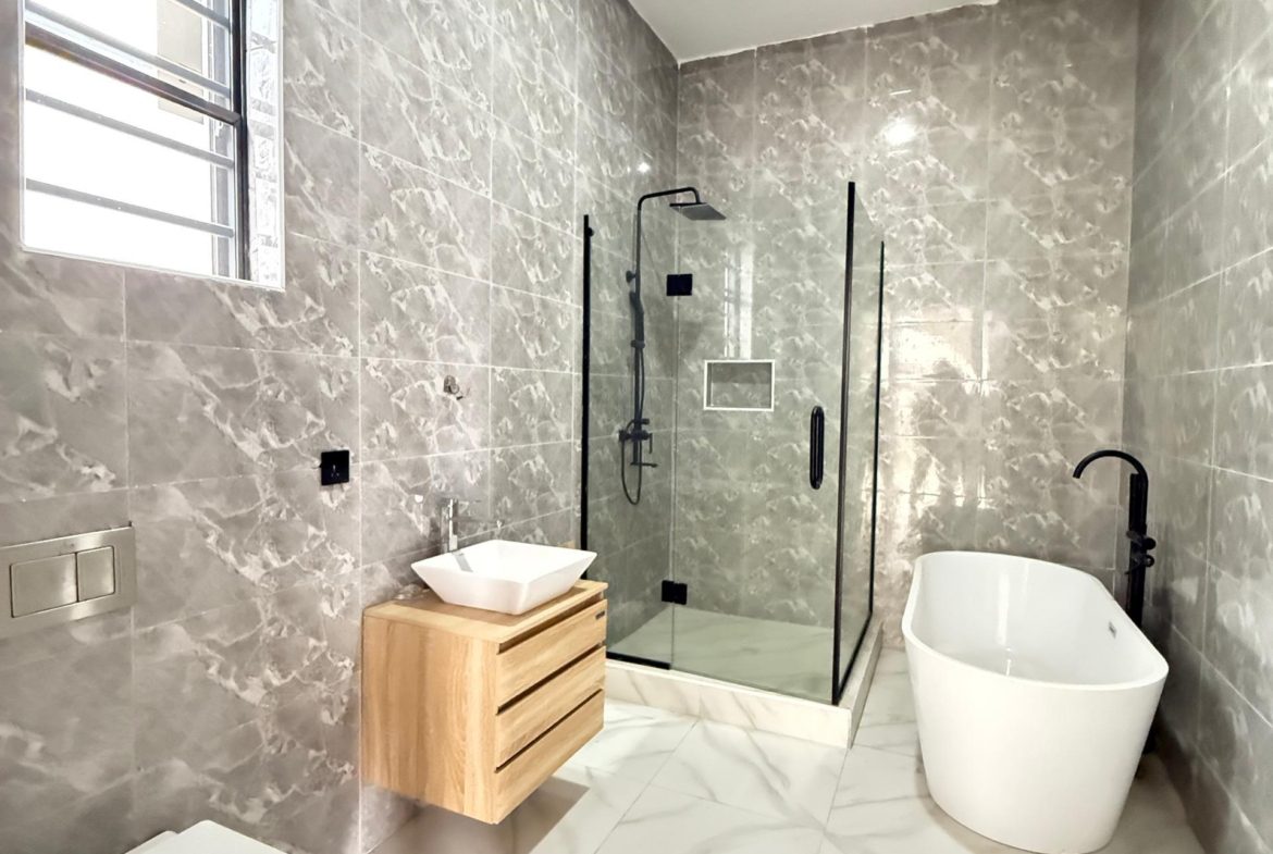 IMG-20250605-WA0102-1170×785